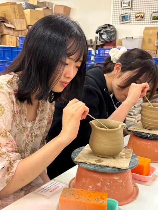 2025.03.12 【2025華語正規密集班】文化課-鶯歌捏陶 / Outdoor Cultural Class - Pottery Making in YinggeImage